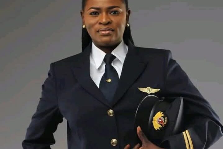 Soaring Beyond Limits: Meet Captain Adeola Sowemimo, the First Nigerian Female Pilot to Command the Boeing 787 Dreamliner for Qatar Airways