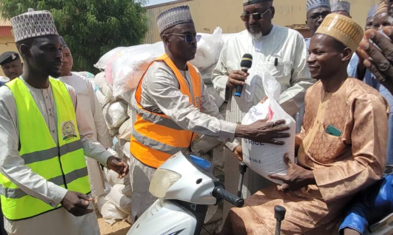 Dangote Donates Rice to 50,000 Families in Kebbi, Gombe