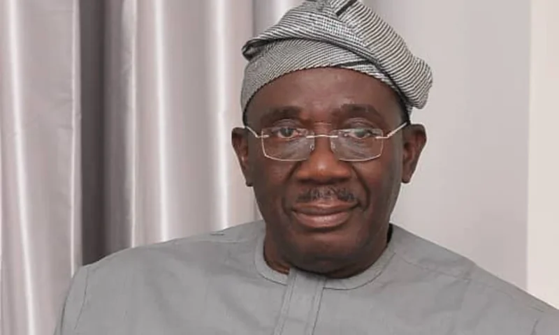 Osun 2026: NNPP woos ex-PDP Senator Fadahunsi