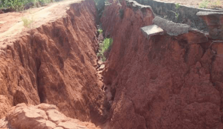 Coastal surges sweep away graves, homes in Nigeria’s coastal community