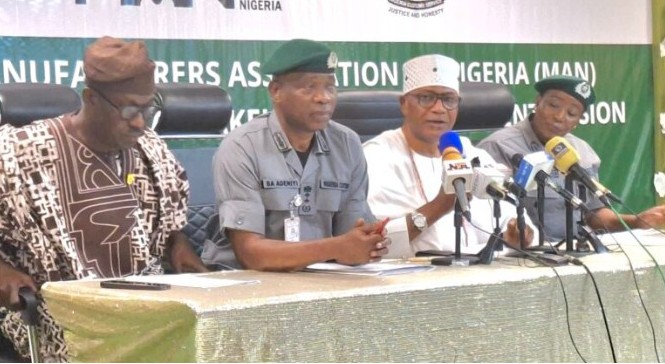 Customs, Manufacturers Seal Strategic Pact to Boost Industry Growth