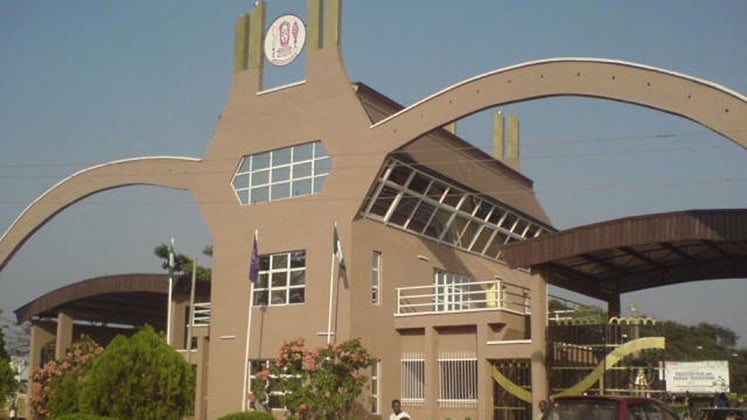 UNIBEN bars 5,000 students from exams over unpaid fees