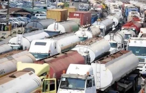 Oil marketers battle for customers amid price cuts