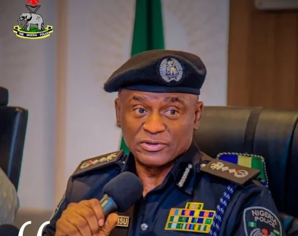 IG disburses N2.4bn cheques to deceased officers’ families