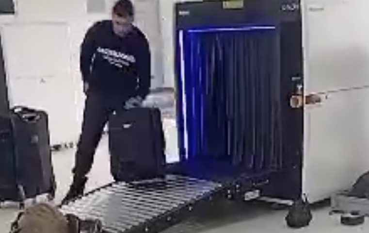 Lagos’ MMIA Temporary Terminal Officially Opens, First Passenger Flies with Middle East Airlines