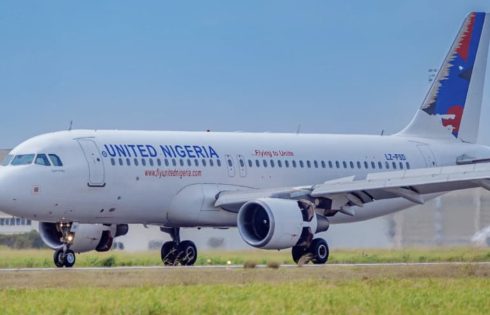 United Nigeria Airlines Grounds CRJ-900 After Fifth Bird Strike, Disruptions Loom