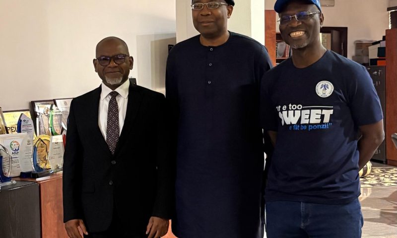 “SEC, Coronation Hold Strategic Meeting in Abuja”