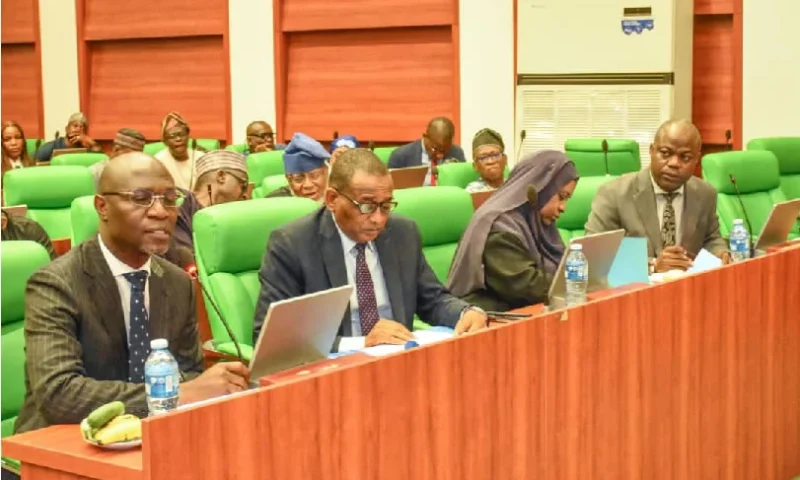 Reps applaud SEC’s fiscal reforms, revenue growth