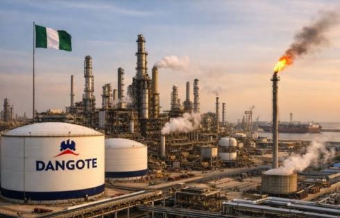 Dangote Refinery Completes Landmark $2.5bn Private Equity Placement   