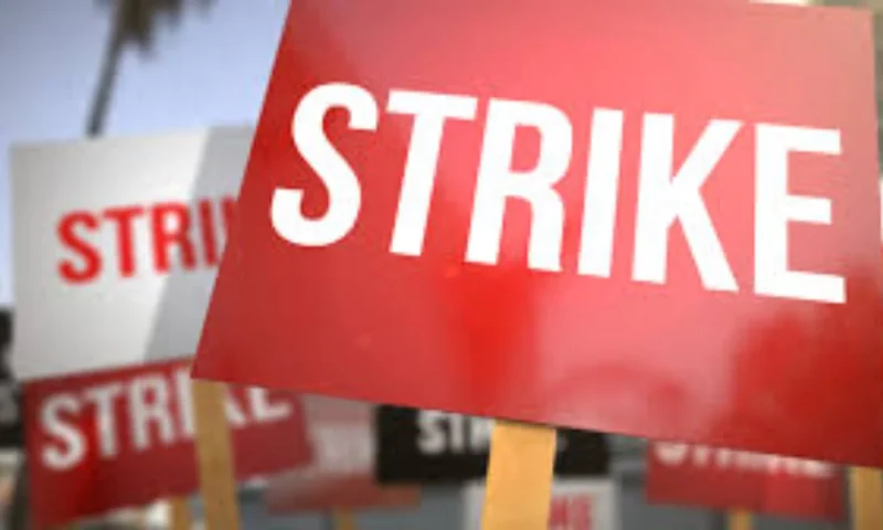 Lagos varsity workers issue seven-day ultimatum, threaten indefinite strike over unresolved demands
