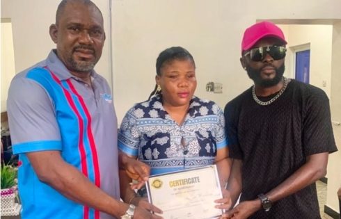 United Nigeria Airlines Backs Inclusion as Visually Impaired Singer Wins ₦100,000