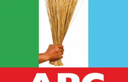 2027: ‘Leave if you won’t support APC’ – FCT chairman threatens residents [VIDEO]